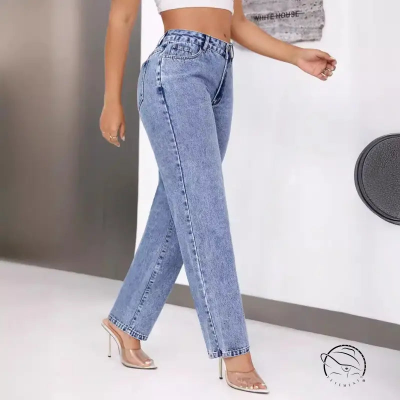 Women retro high waist straight leg denim jeans in light wash
