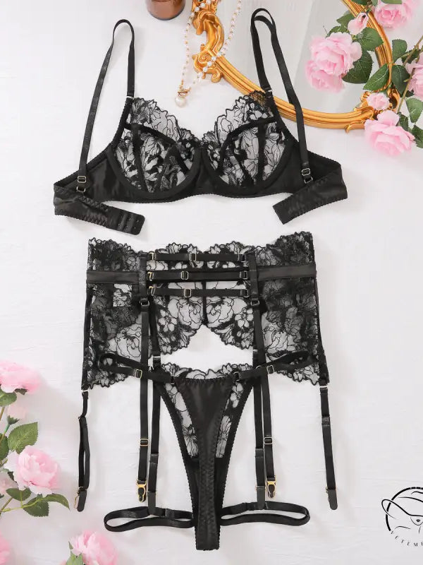 Lingerie lace embroidery set with steel ring push-up and floral patterns