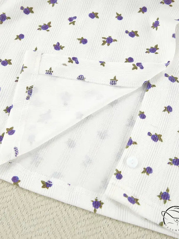 White knitted jacquard printed pajamas with floral button-down shirt