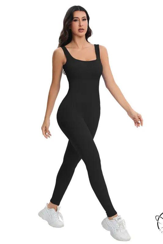 Langry breathable seamless knitted peach hip slim fit black jumpsuit