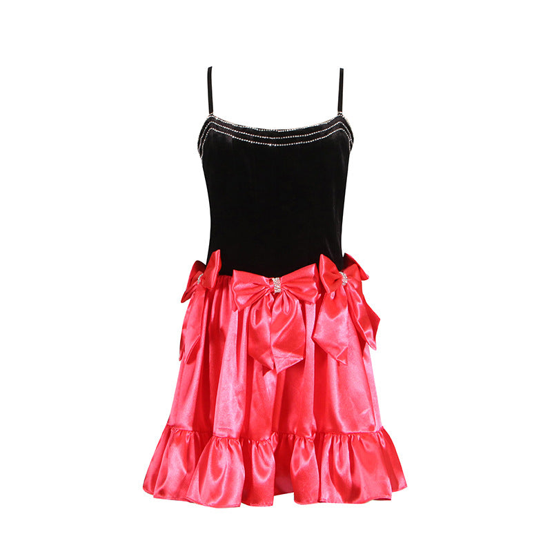 Light Luxury Short Dress featuring a black velvet bodice and ruffled red satin skirt, stylish ملابس