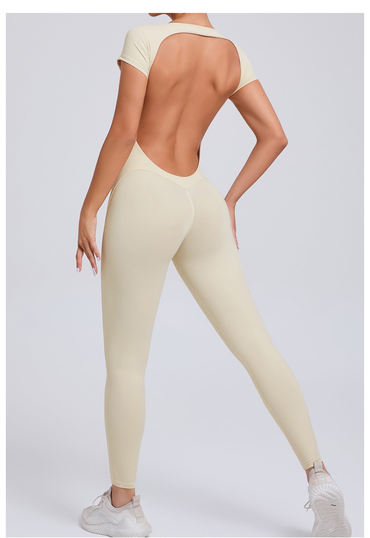 Cream-colored langry fashion yoga bodysuit, tight quick-drying one-piece
