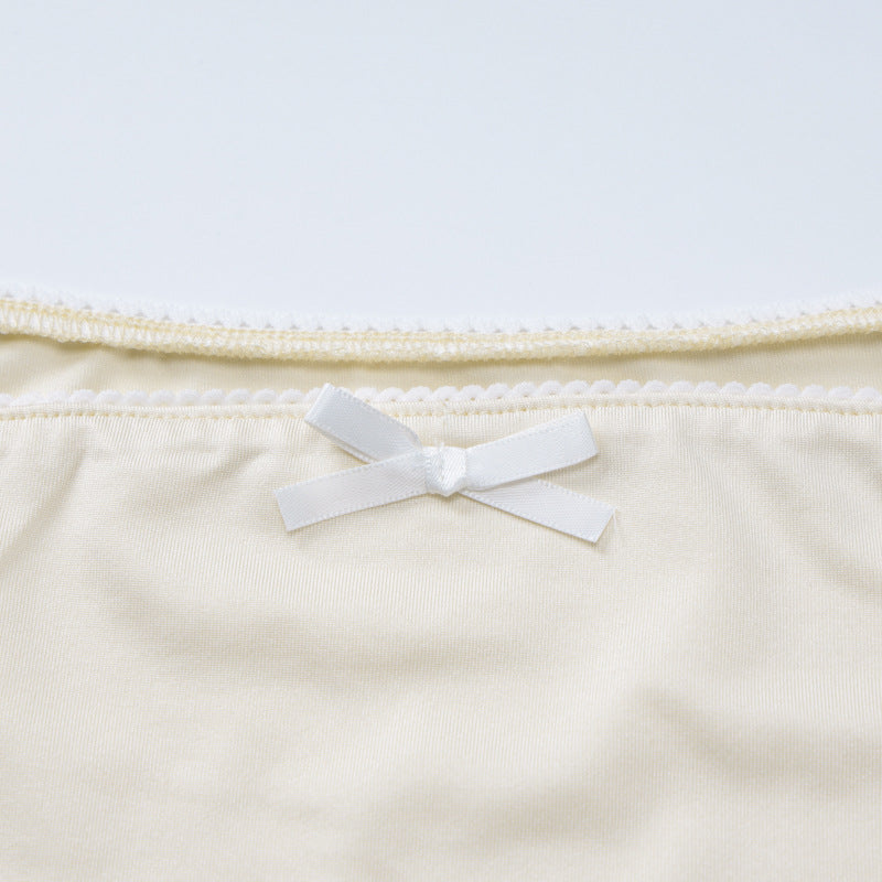 Cream-colored underwear with a white bow from the Long Sleeve Autumn Lace Set