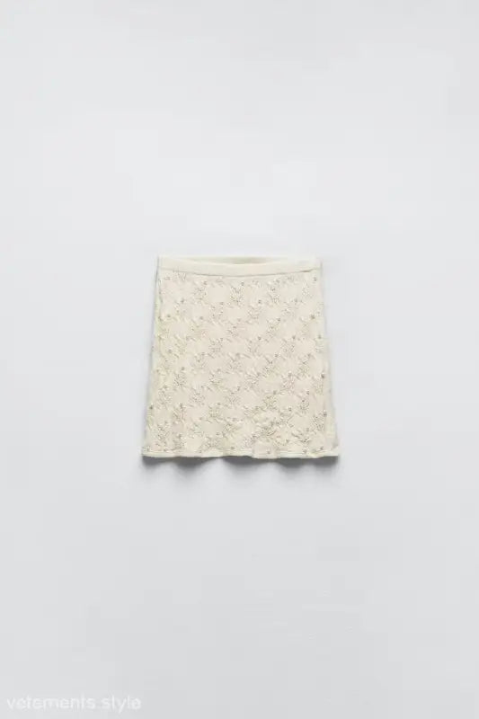 Beige lace mini skirt from Artificial Pearl Knitted Set for summer casual fashion