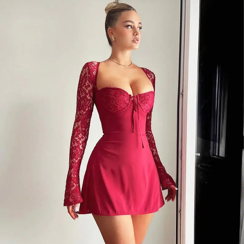 Backless Slim Fit Sheath Dress in Lace and Tulle for Parties