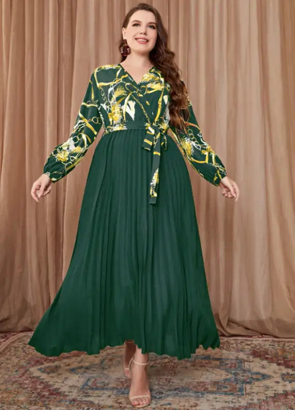 Green and patterned long-sleeved Beautiful Evening Dress in A-Line Maxi style