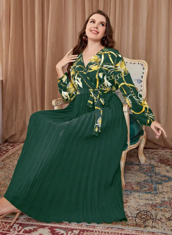 Green chain-print beautiful evening dress in elegant polyester A-line maxi style