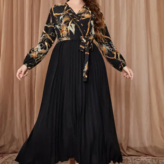 Plus-size long-sleeved A-Line maxi dress, a beautiful evening dress with pleated skirt