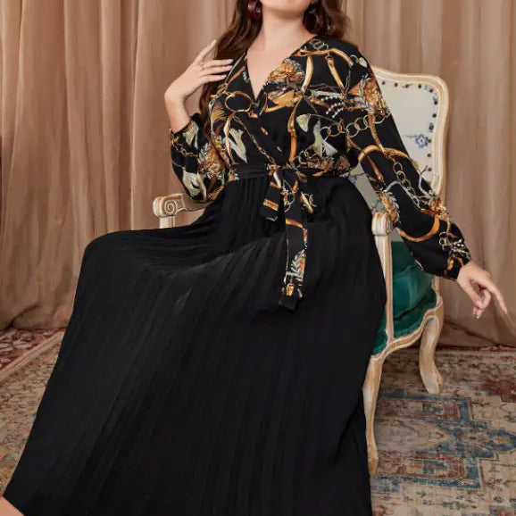 Elegant long-sleeved chain-patterned evening dress in Beautiful Evening Dress collection