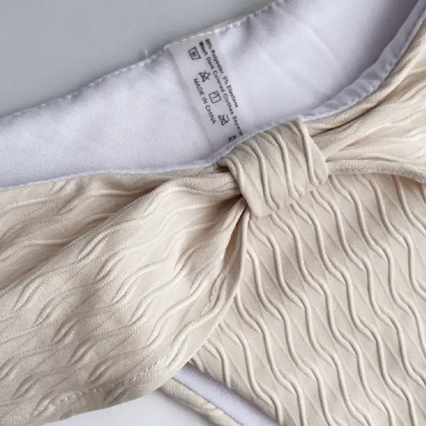 SEXY BIKINI KNOTTED-VETEMENTS