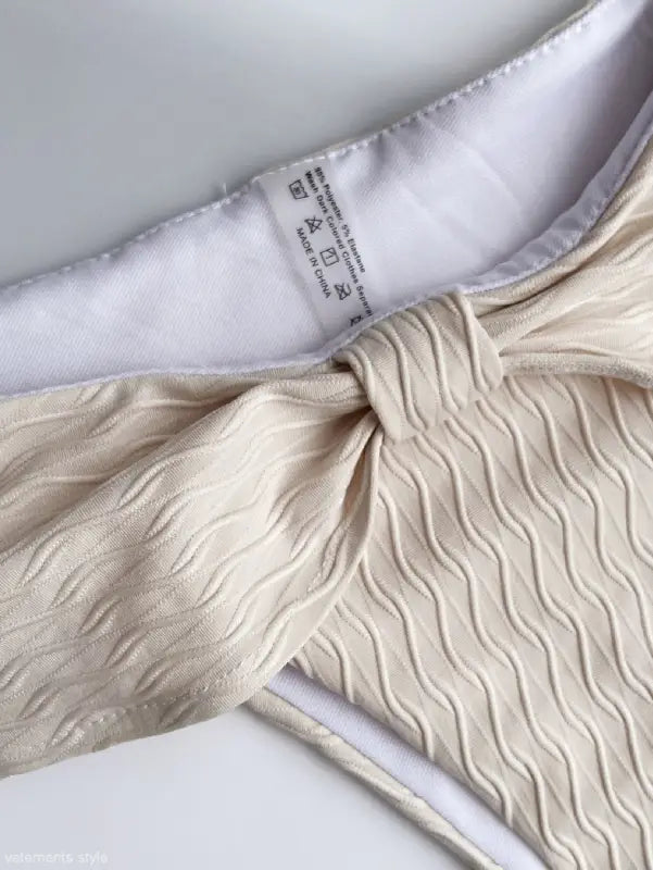 SEXY BIKINI KNOTTED-VETEMENTS