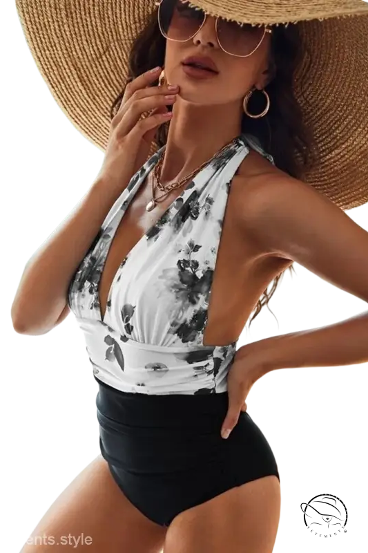 White tie-dye sexy printing bikini with floral halter-neck and high-waisted bottom