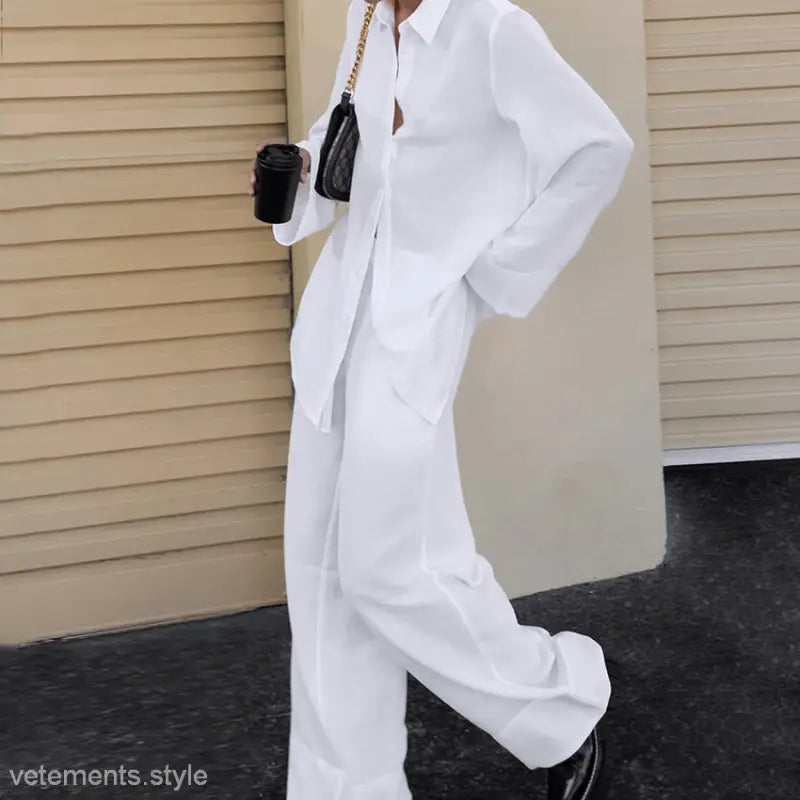 White oversized outfit with long coat trousers in pure cotton fabric for spring or fall