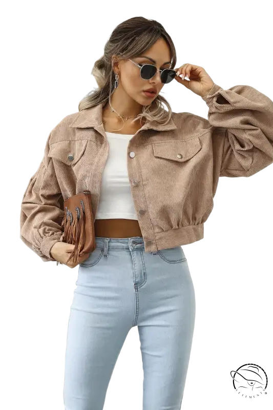 Tan corduroy cropped daily short jacket for spring and fall
