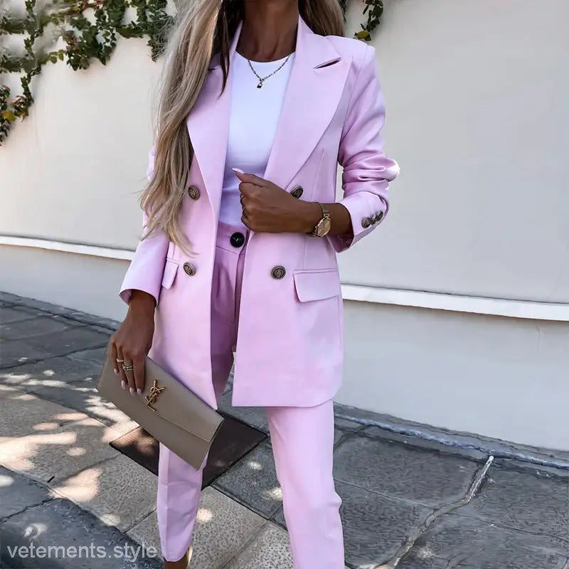 Pink double-breasted suit for a casual office fit in spring and autumn solid color