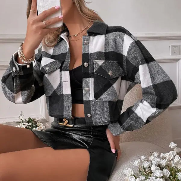 Cropped black and white plaid woolen short coat with fall lapels for casual style