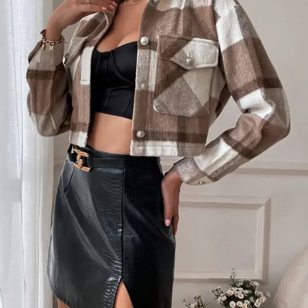 Cropped plaid jacket with fall lapels woolen design in Casual Polyester Shacket collection