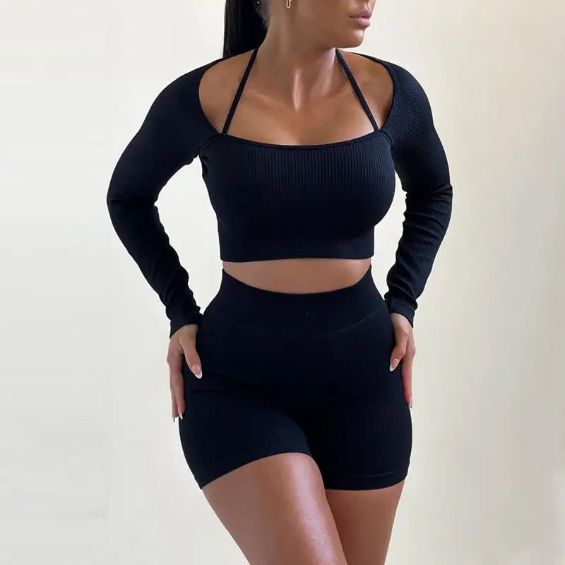 Black ribbed knitted thread fitness suit from Casual Slim Crop Top collection