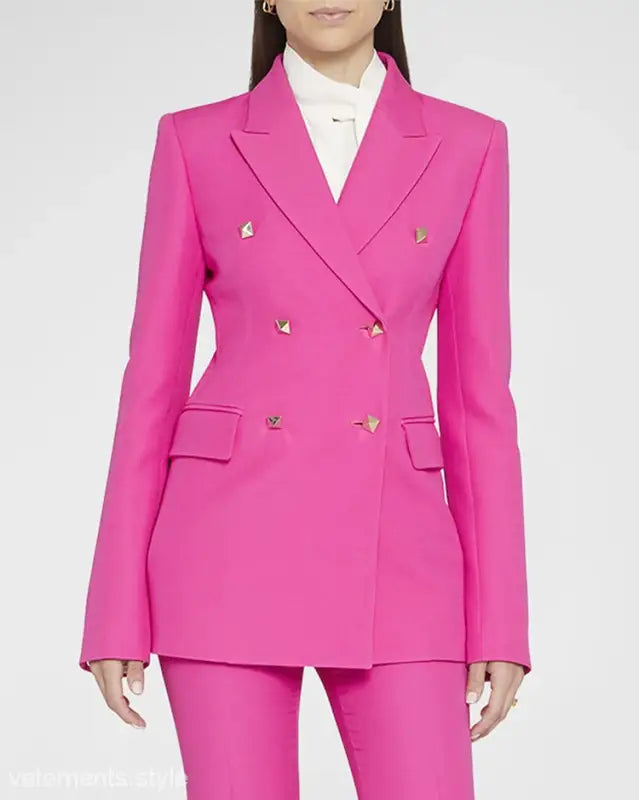Hot pink double-breasted slim blazer suit, featuring pockets and long sleeves