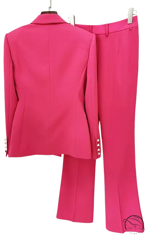 Coral red slim blazer suit with pockets and long sleeves