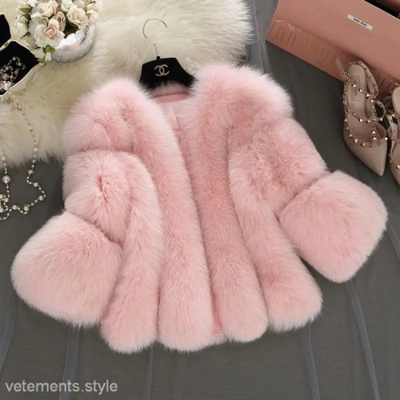 COZY FAUX FUR COAT-VETEMENTS