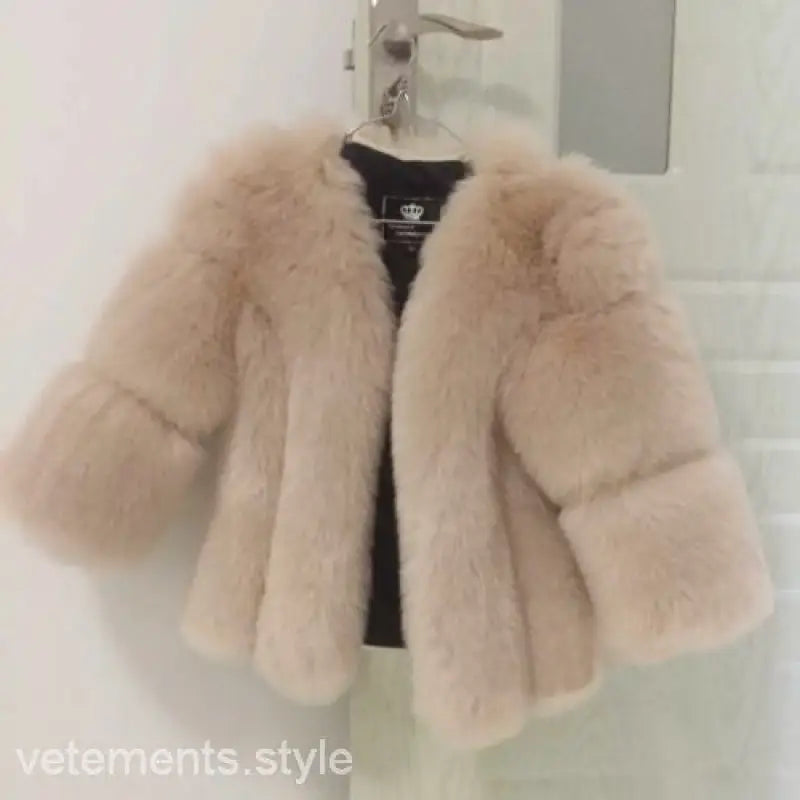 COZY FAUX FUR COAT-VETEMENTS