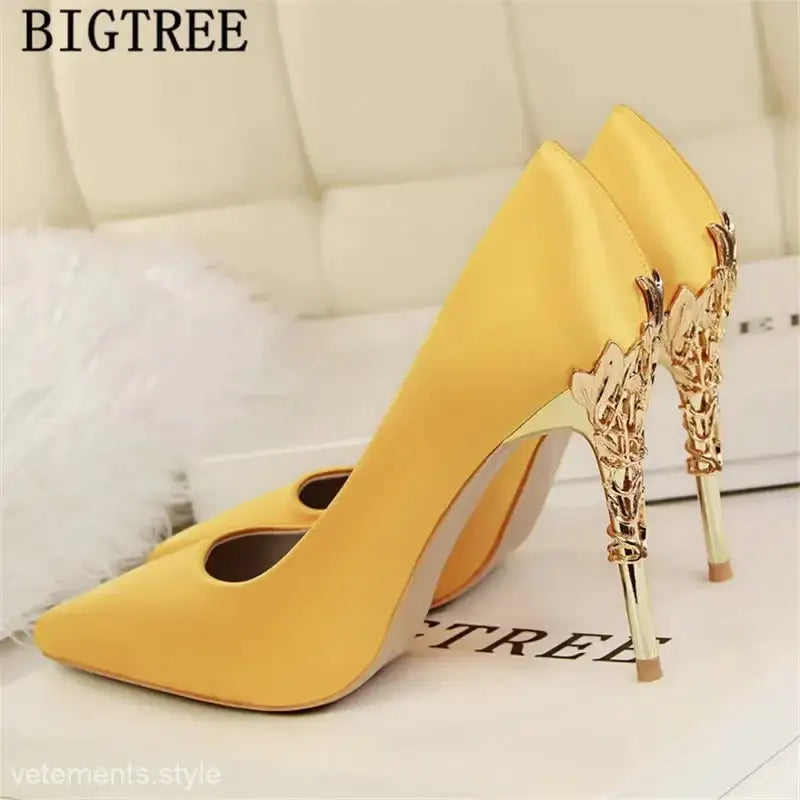 ELEGANT BIGTREE HEELS-VETEMENTS