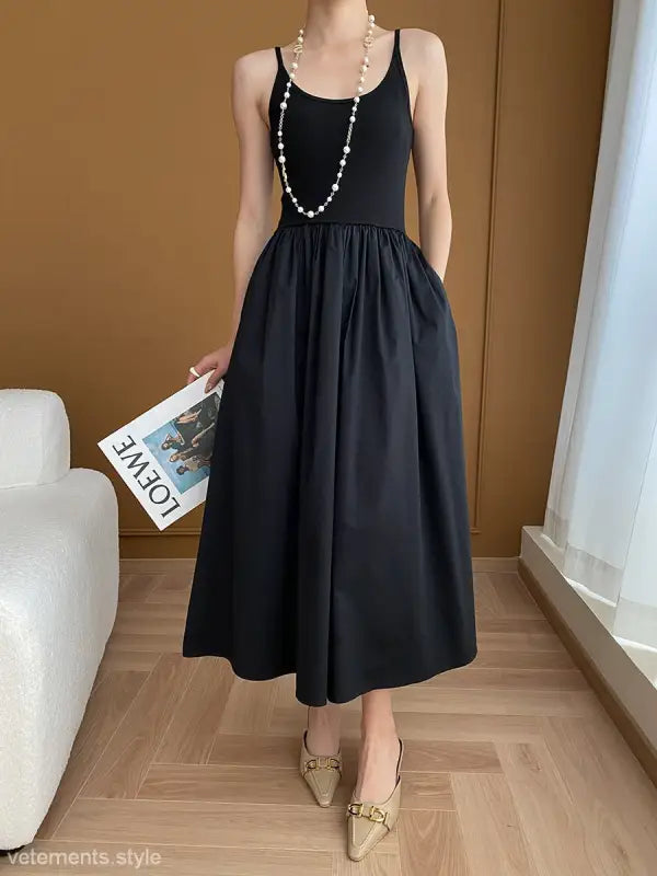 ELEGANT STRAP DRESS WITH CHEST PAD-VETEMENTS