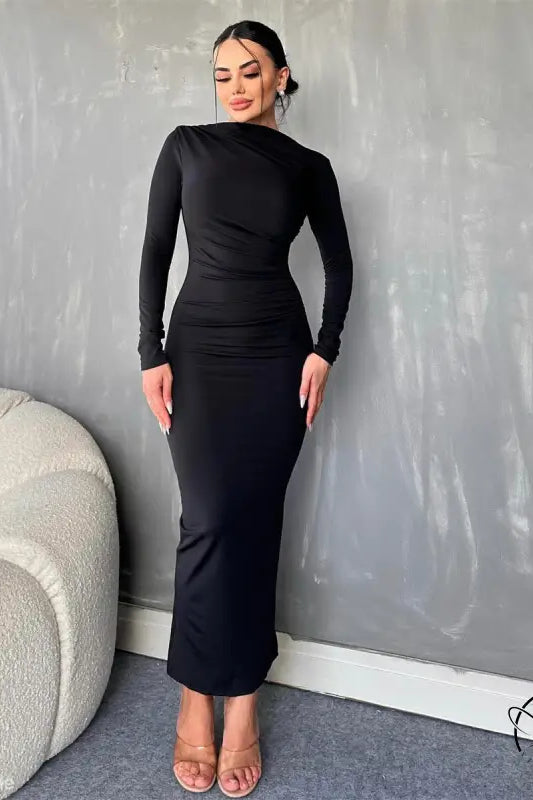 Elegant bodycon dress in coral red or dark grey, long-sleeved black maxi