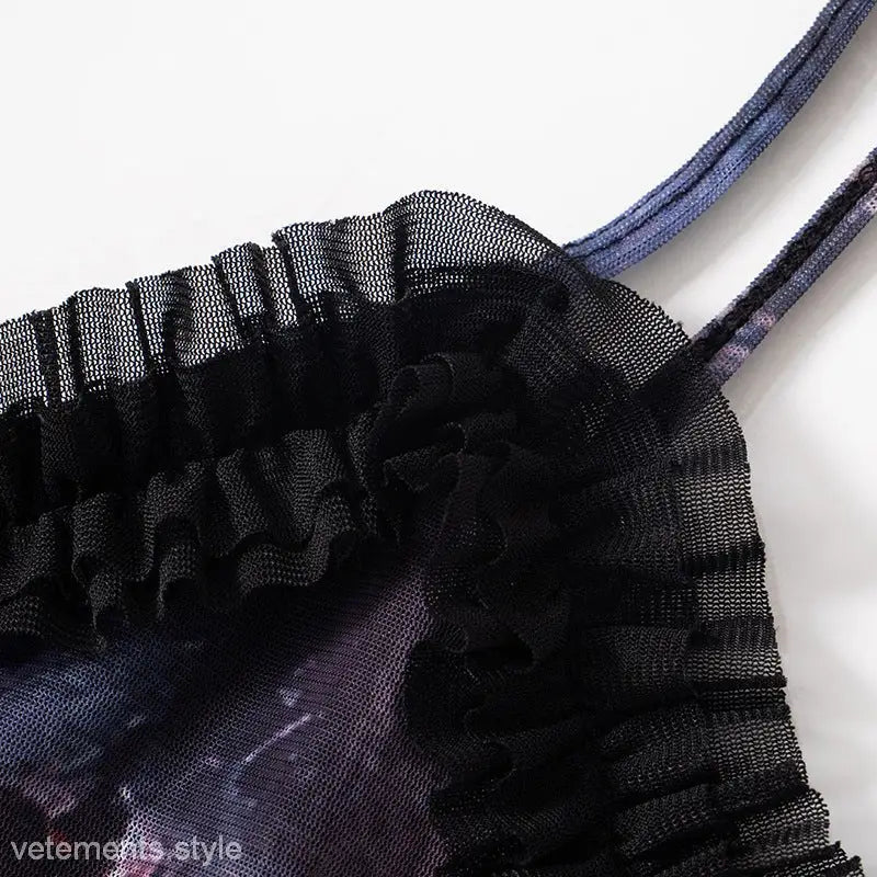 Black lace-trimmed camisole pleated lace lingerie with purple-blue straps and double layers lining