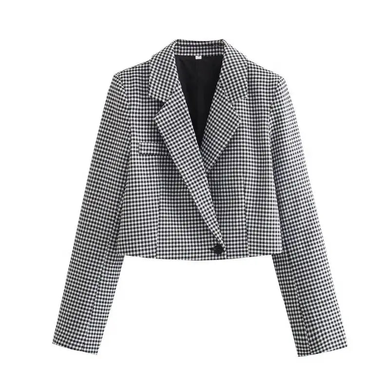 Cropped black and white checkered blazer for elegant spring and fall casual wear