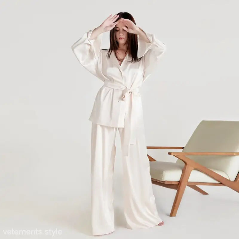 COMFY SILK FRENCH PAJAMAS-VETEMENTS