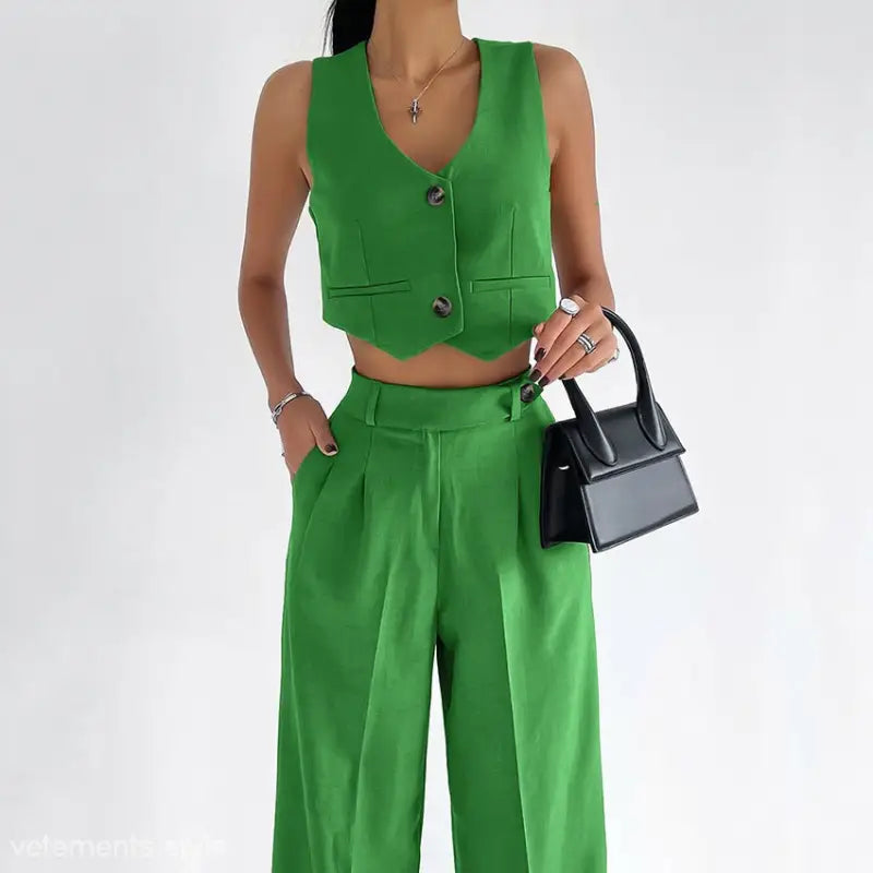 Green two-piece set featuring a slim fit vest in elegant cotton linen fabric
