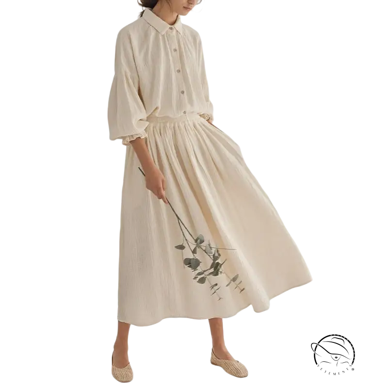Elegant cream collared top with lantern sleeve niche design