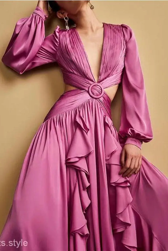 Long-sleeved pink cut-out dress for red carpet elegance at summer events