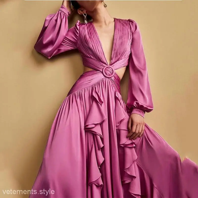 Long-sleeved pink cut-out dress for red carpet elegance at summer events
