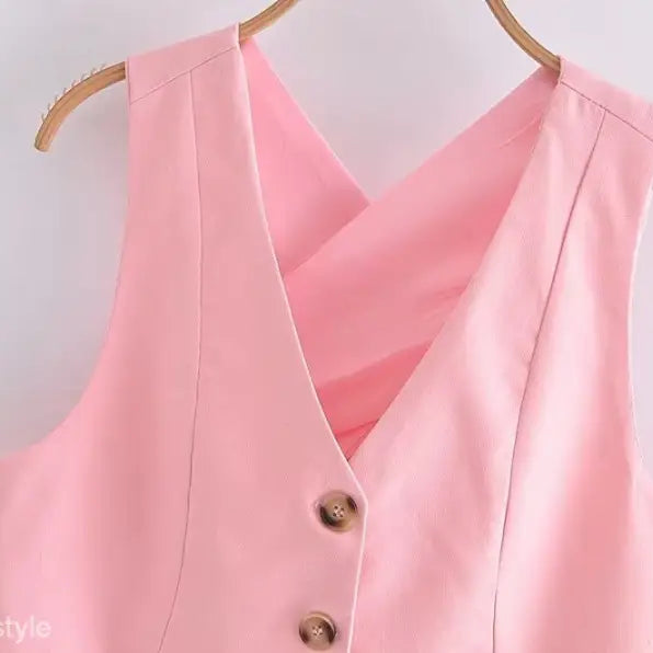 Pink button-down vest in elegant French style sleeveless V-Neck polyester for women