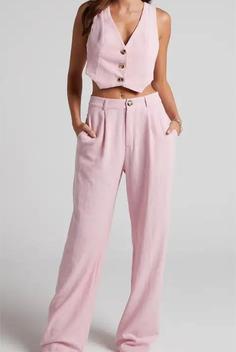 Elegant French style pink vest and wide-leg pants set in polyester for sophisticated fashion