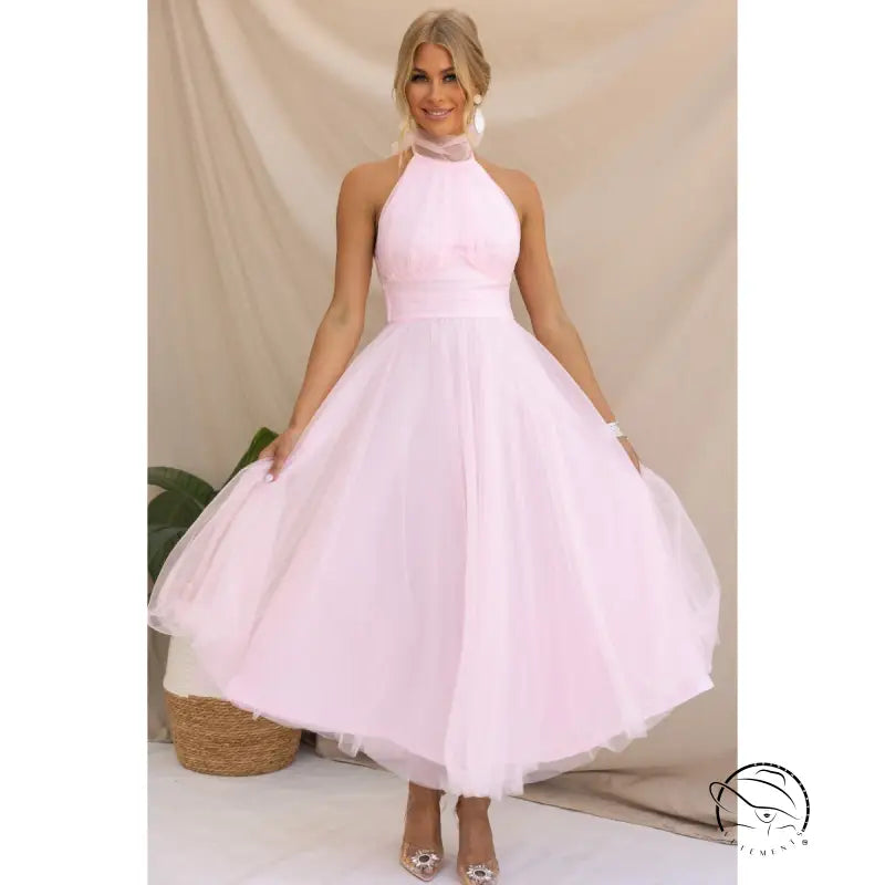 Pink elegant halter evening dress in tulle for summer occasions