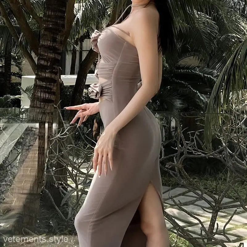 ELEGANT HALTER FLORAL MAXI DRESS-VETEMENTS