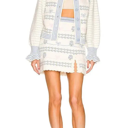 White and blue embroidered line cardigan coat with high waist knit split skirt set