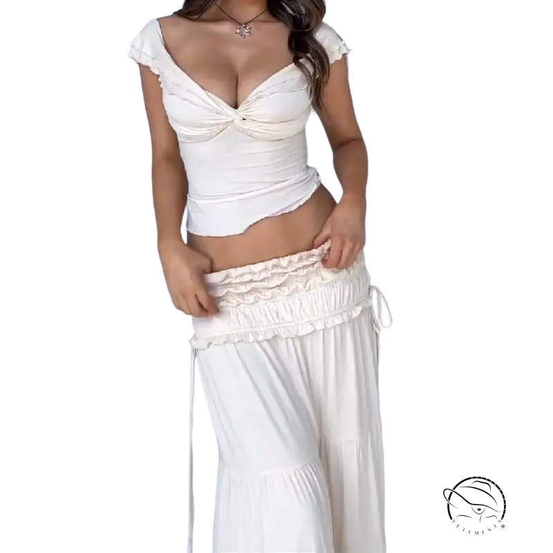Elegant low cut short set: white crop top and flowy pants with ruffles