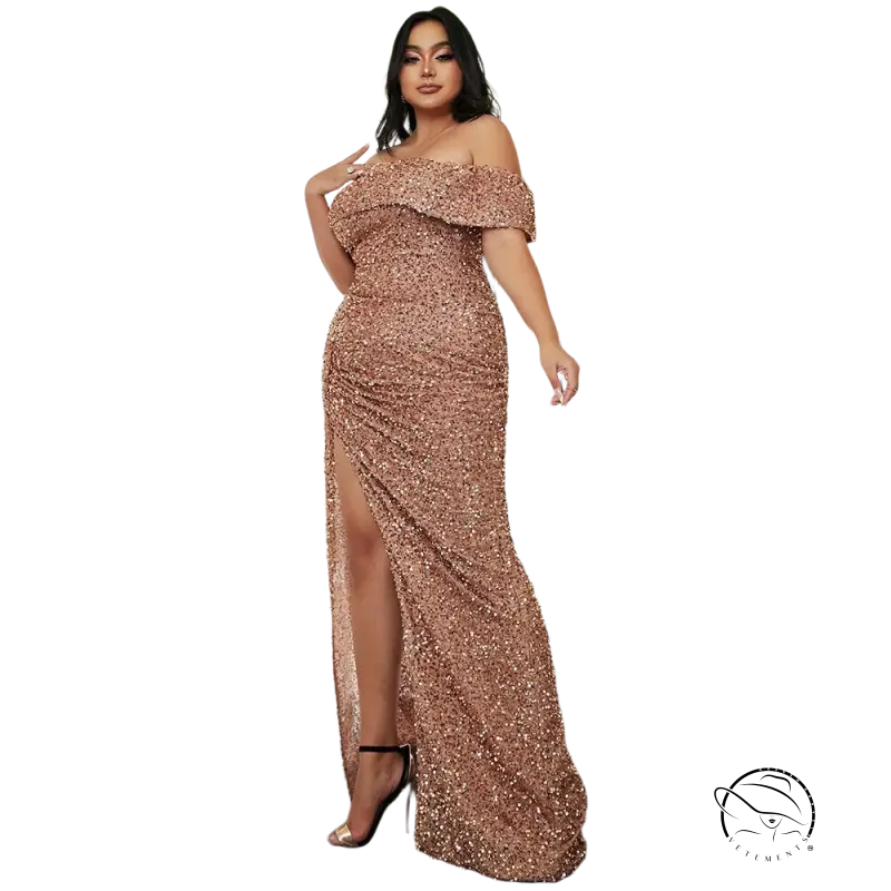 Elegant off-shoulder sequin maxi dress in sparkling rose gold with high slit
