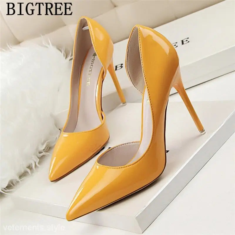 OFFICE HIGH HEELS-VETEMENTS