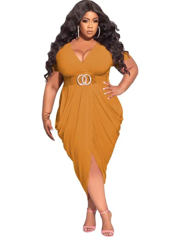Elegant plunge sexy dress featuring a tight split design and belted waist with dark curls