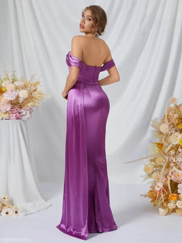 LONG TAIL SHEATH OFF THE SHOULDER SPLIT DRESS-VETEMENTS