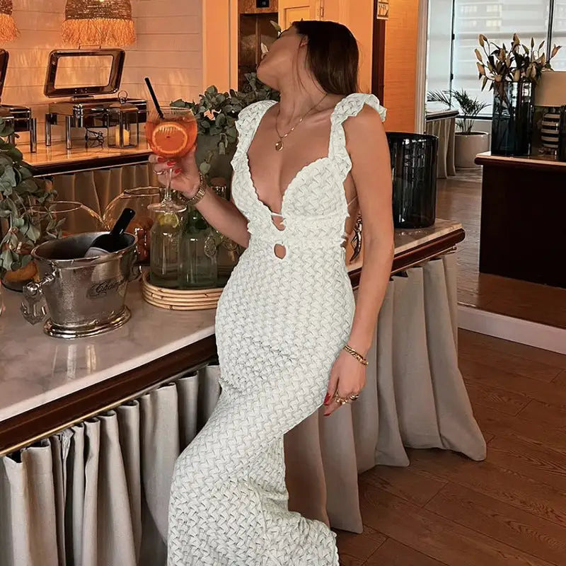 White textured low-cut elegant slim fit evening dress with backless V-neck design