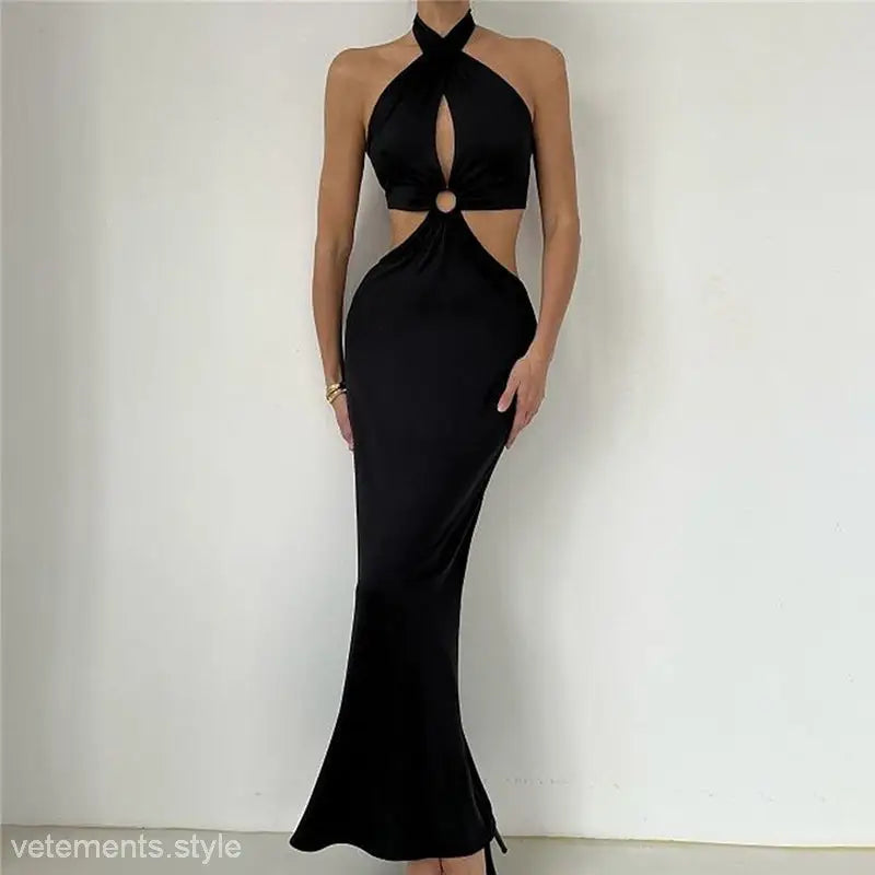 Elegant strap backless maxi dress with a black halter-neck cutout design for formal events