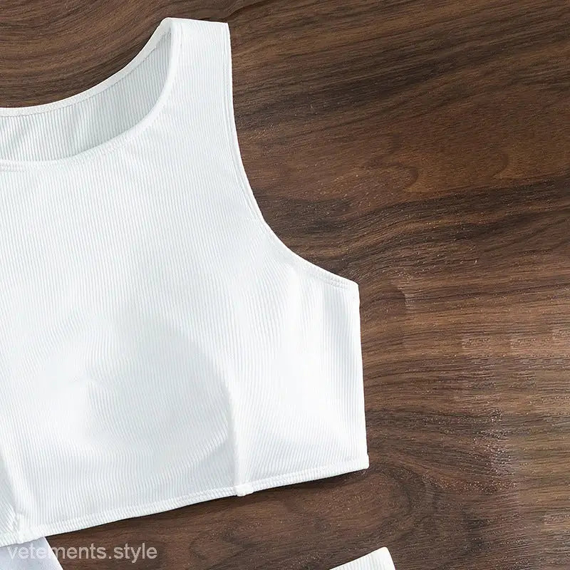 THREE PIECE SEXY BIKINI-VETEMENTS