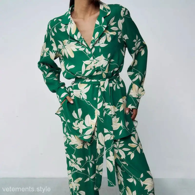 ELEGANT HOMEWEAR-VETEMENTS